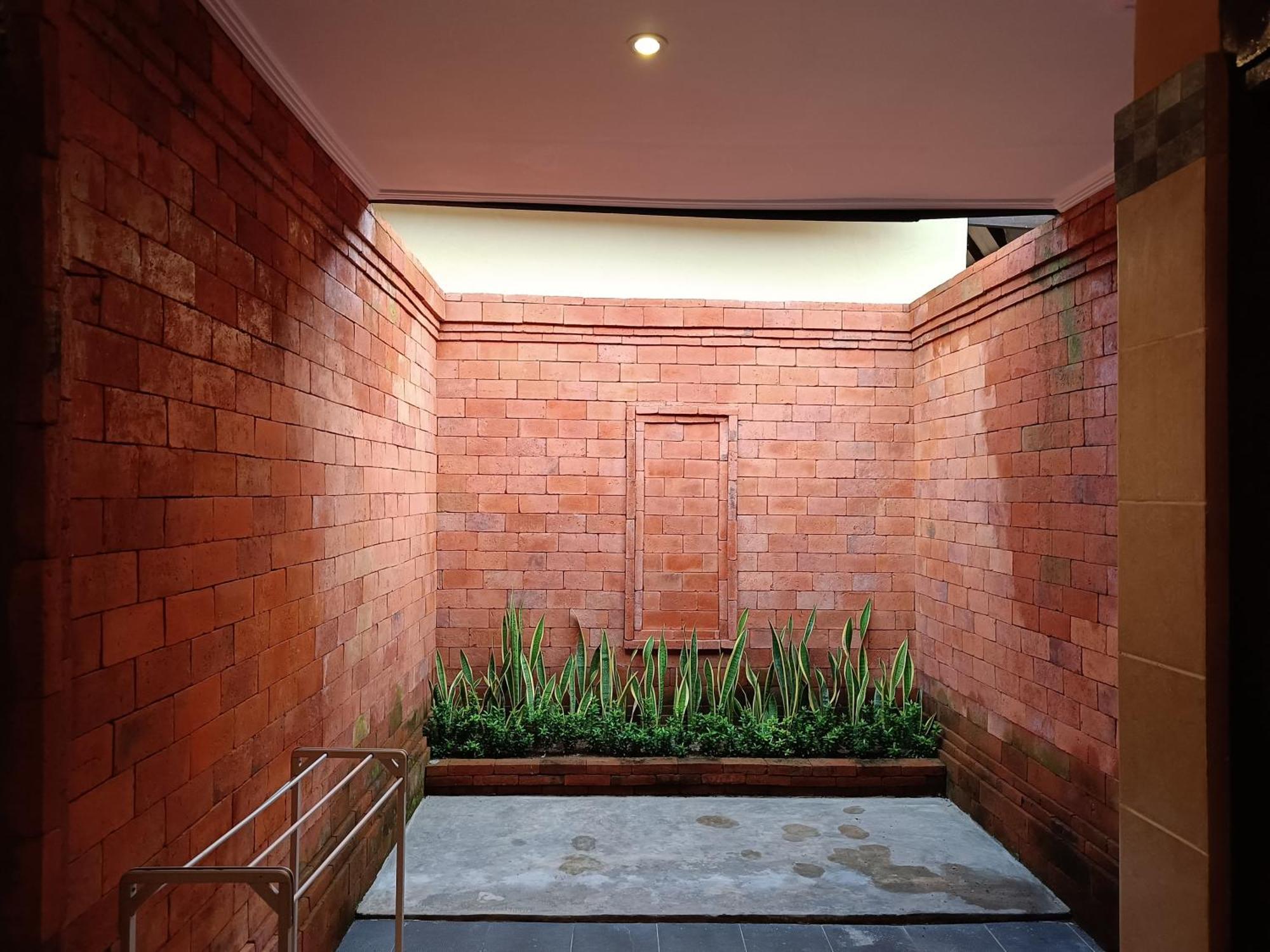 Mahe Garden Inn And Villas By Kamara Kuta  Bilik gambar